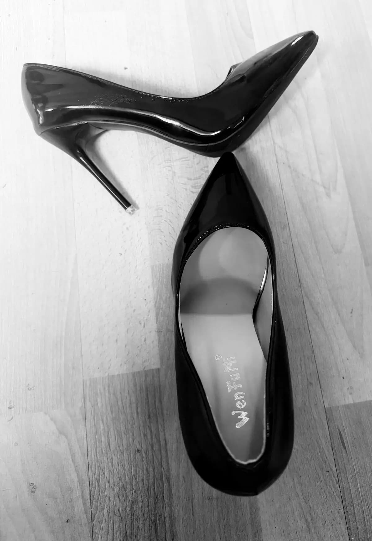 Miss_Noirely Galerie Bild 11 - Domina Telefon