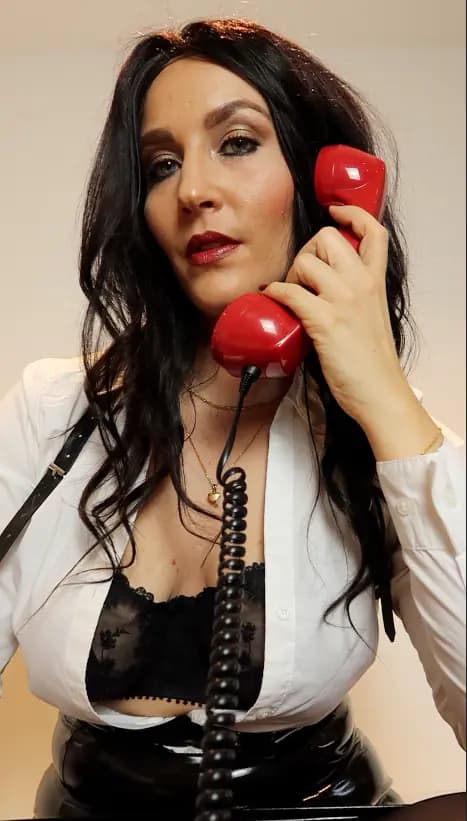 Mistress Isabella Galerie Bild 5 - Domina Telefon
