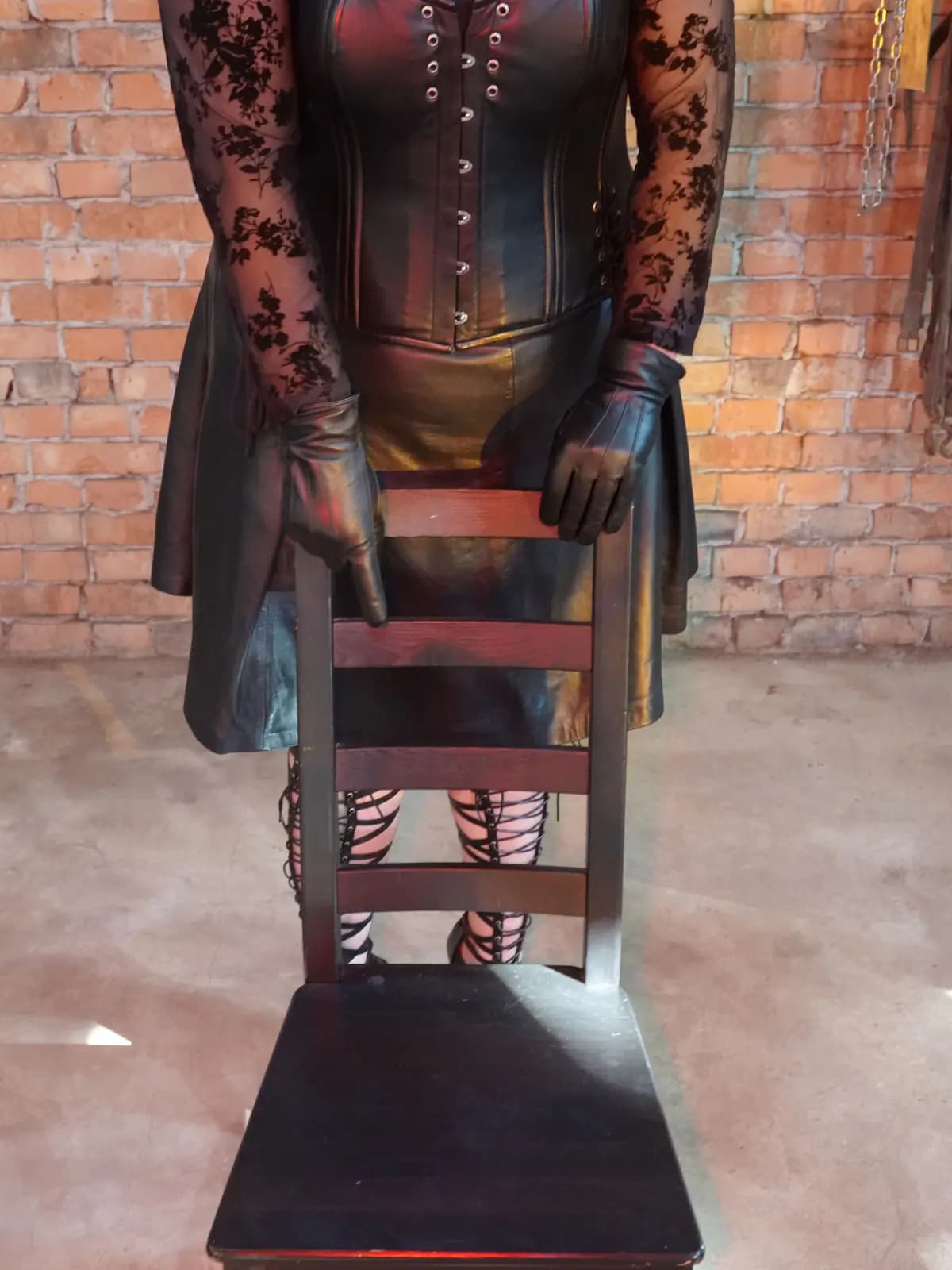 Echte Herrin Lola Galerie Bild 21 - Domina Telefon