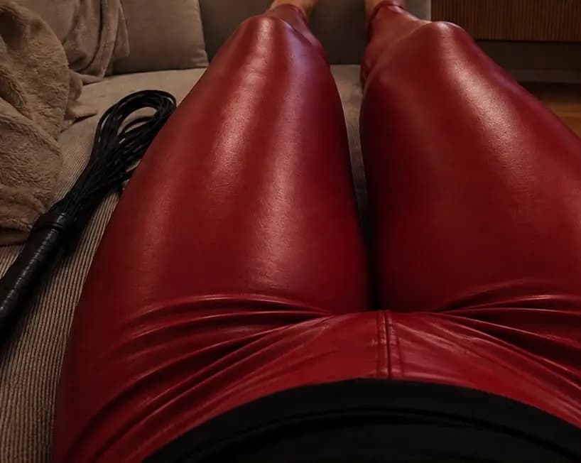 Lady Lena Galerie Bild 6 - Domina Telefon